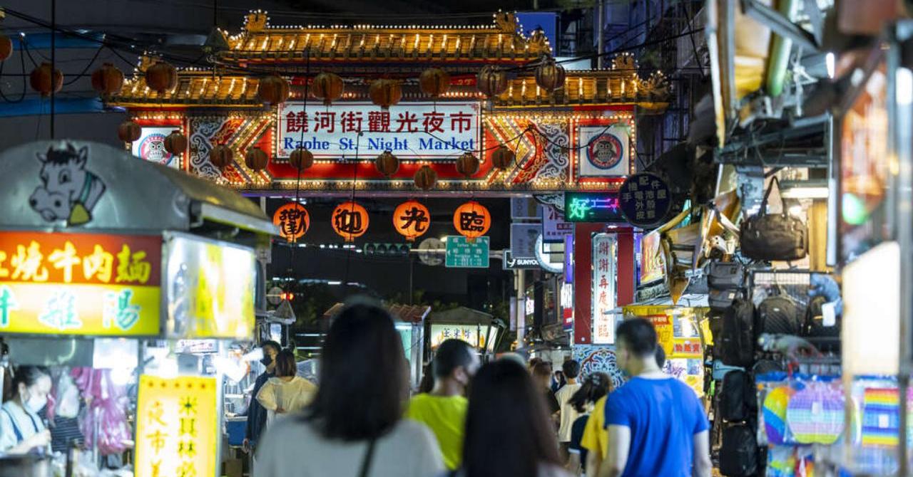 Popular Night Markets Taiwan