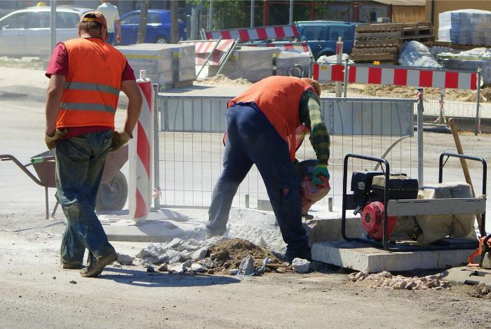 Get Construction Worker Job Taiwan