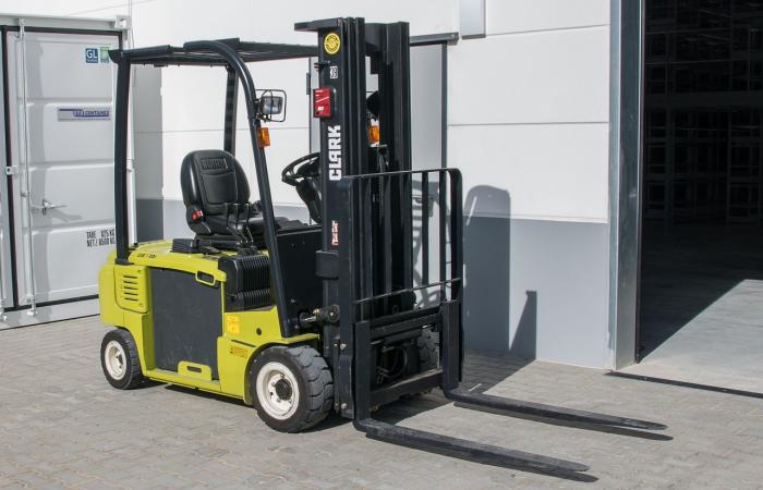 Apply Forklift Operator Taiwan